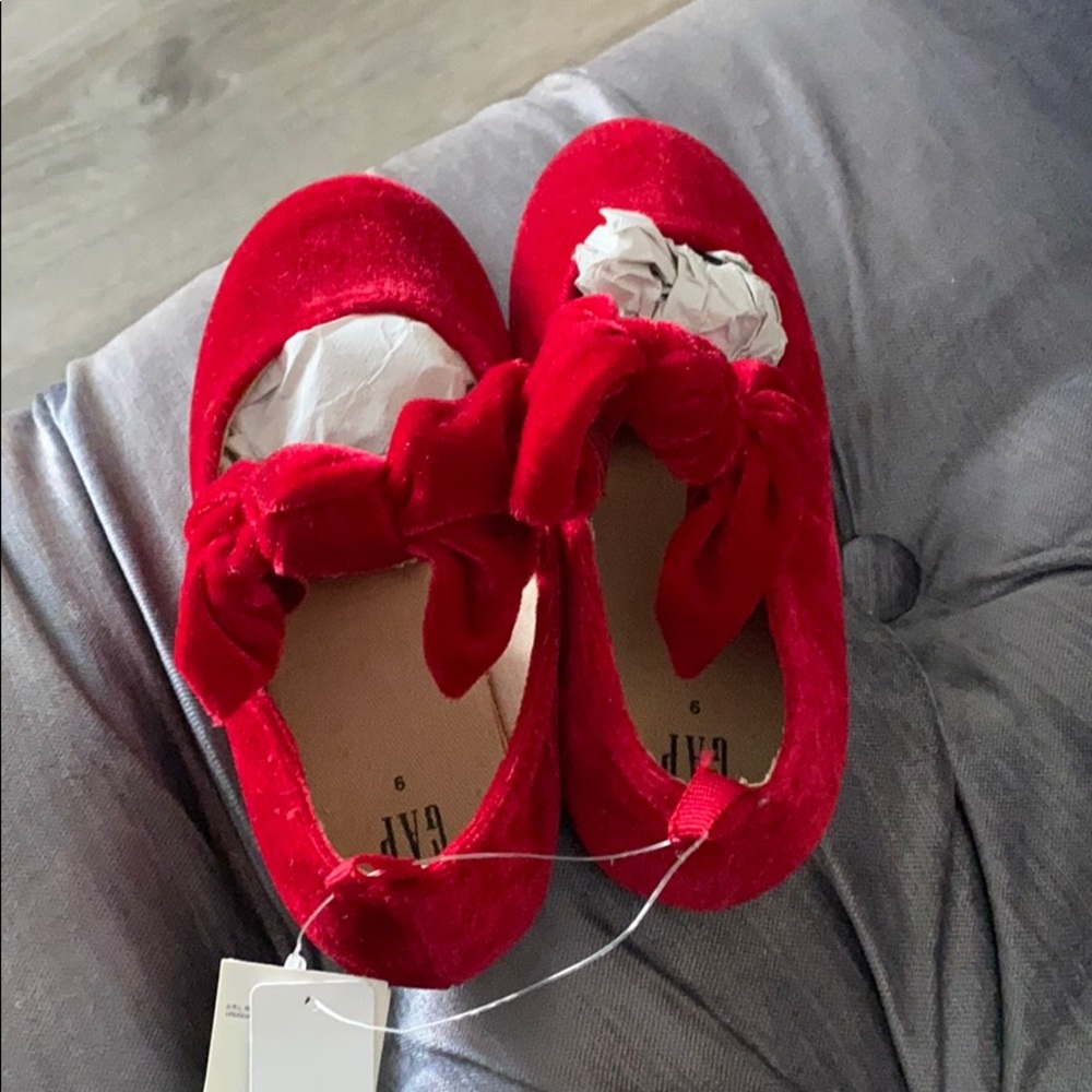 Red velvet shoes GapKids